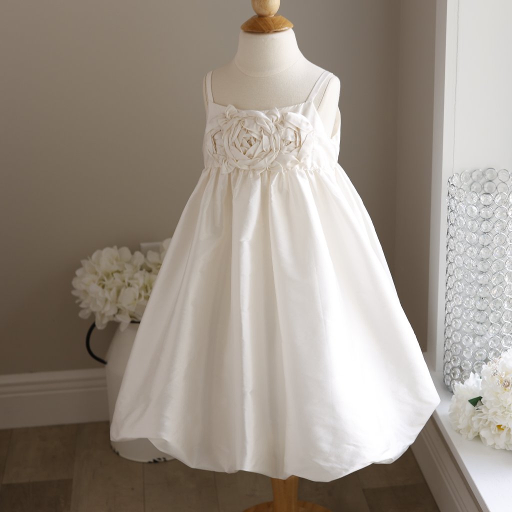 Ivory Dress Flower Girl Formal Special Occasion Portrait Spring Like New Lovely